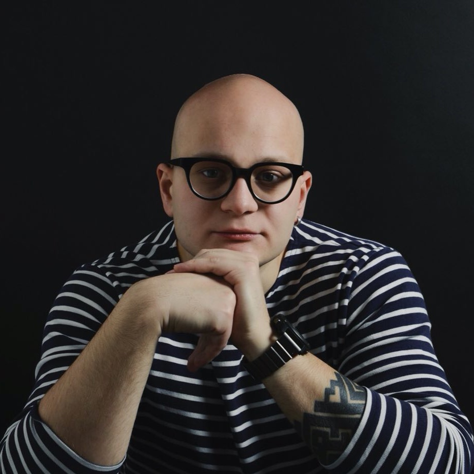 Roman Komkov
